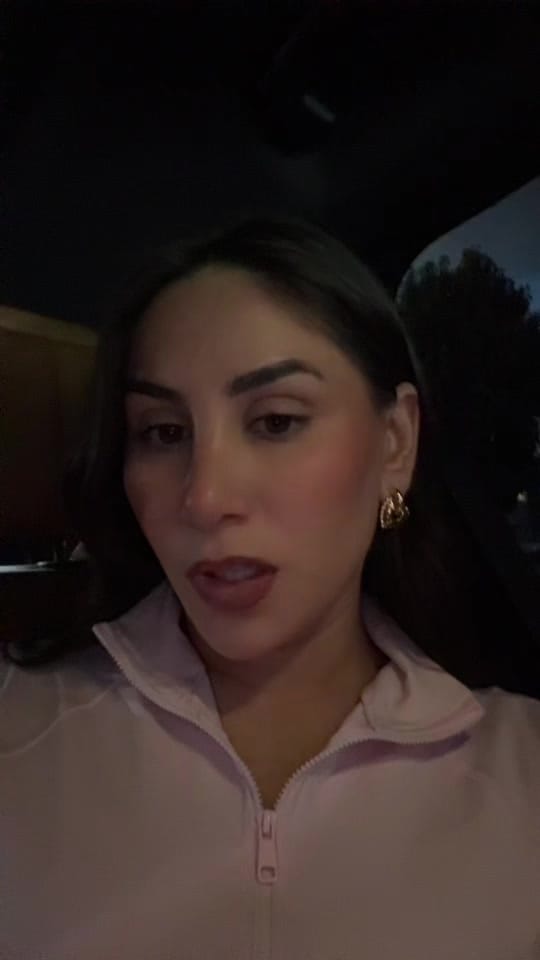Post 10 by skinnedolives on TikTok (video)