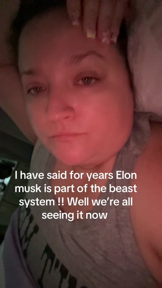 Post 6 by Michele | Beauty creator on TikTok (video)