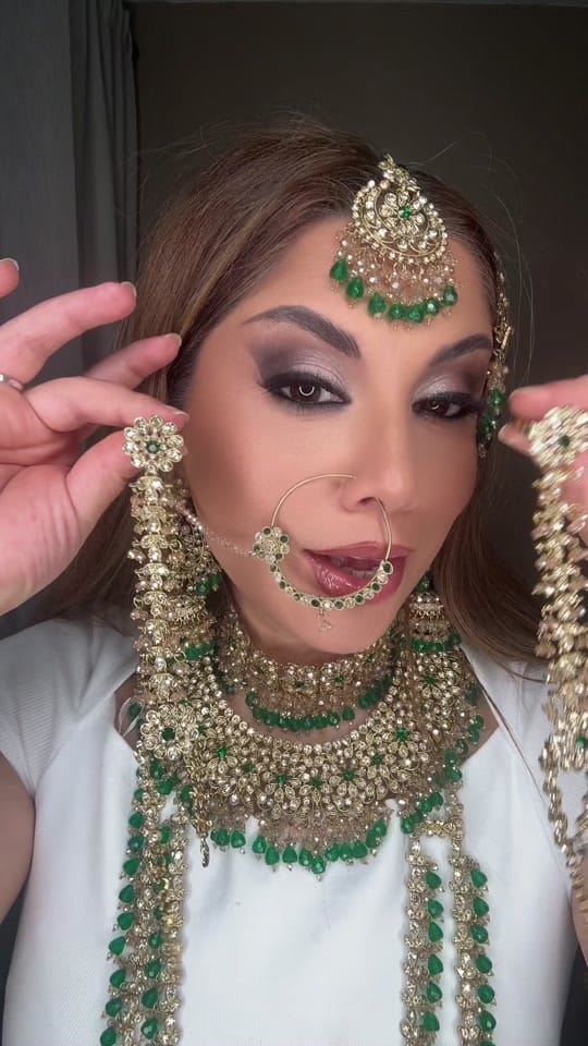 Post 7 by Y&Y Shop on TikTok (video)
