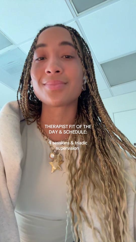 Post 10 by brisnotes on TikTok (video)