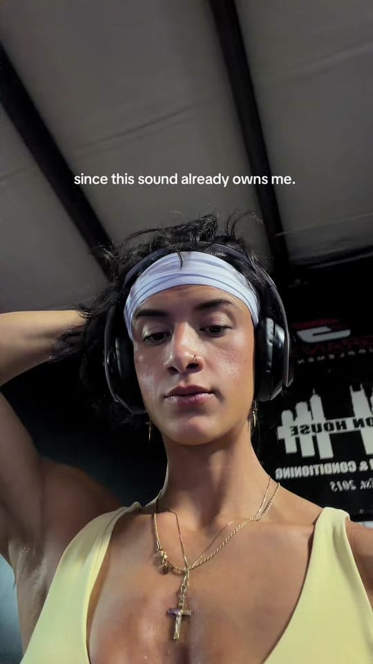 Post 4 by CUEMORGS on TikTok (video)