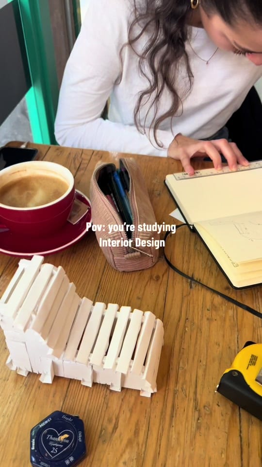Post 10 by Maria Strybe on TikTok (video)