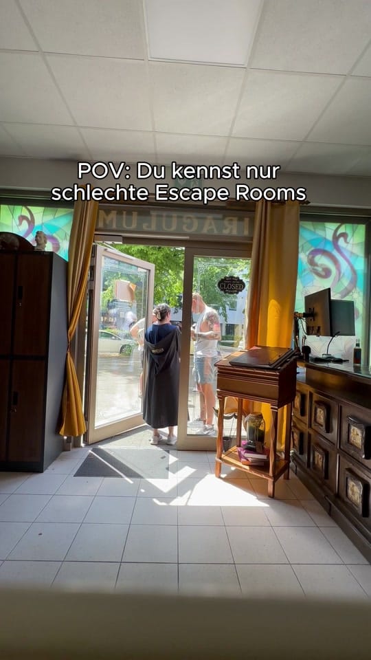 Post 10 by miraculumescaperoom on TikTok (video)