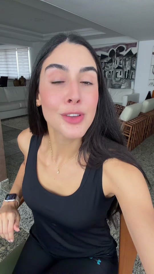 Post 5 by Manuella Falcao on TikTok (video)