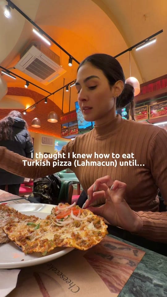 Post 1 by Manuella Falcao on TikTok (video)