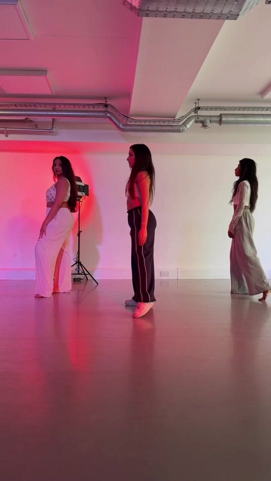 Post 6 by Kinjal on TikTok (video)