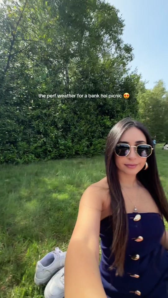 Post 2 by Kinjal on TikTok (video)