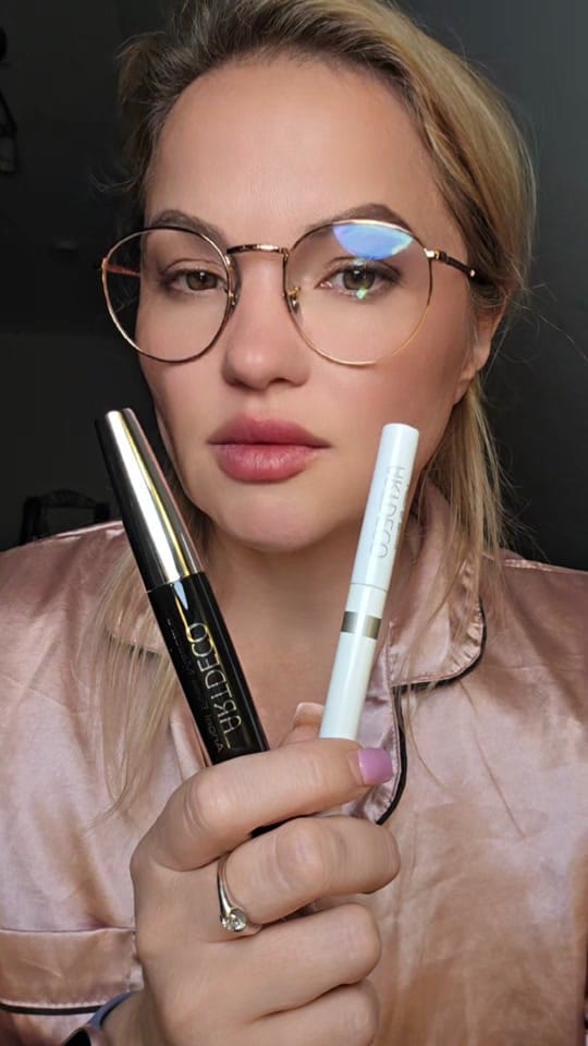 Post 2 by Viktorija on TikTok (video)