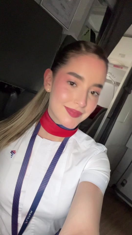 Post 9 by Valeria🪽 on TikTok (video)