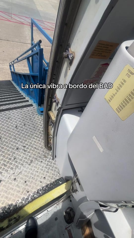 Post 8 by Valeria🪽 on TikTok (video)