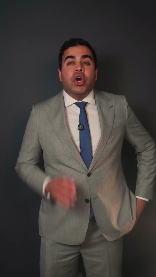 Post 10 by DrFaceliftMiami Chopra on TikTok (video)