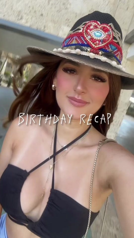 Post 6 by Ariadna Velazco on TikTok (video)