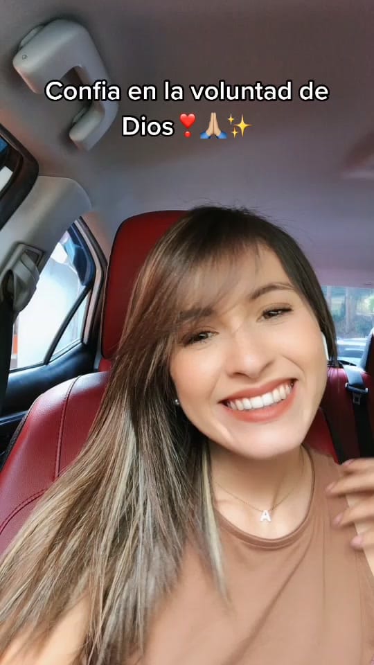 Post 8 by Astrid Carolina Mora on TikTok (video)