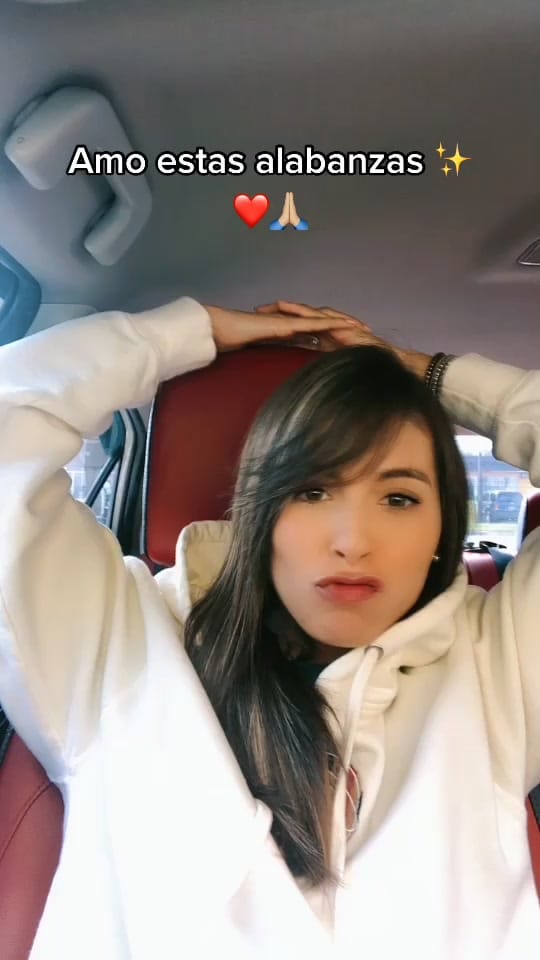 Post 6 by Astrid Carolina Mora on TikTok (video)