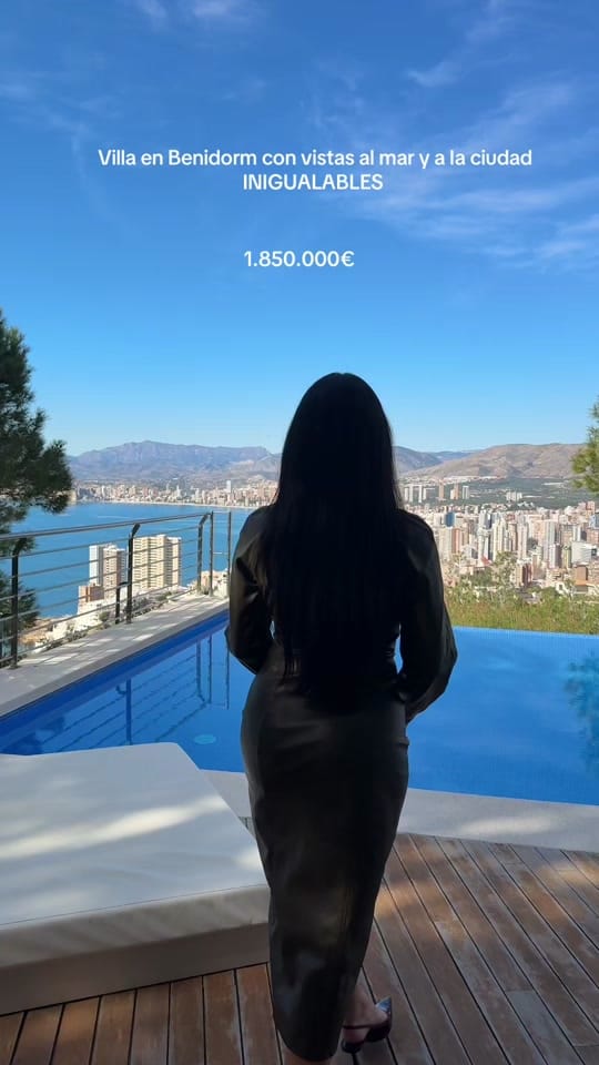 Post 8 by paolasirera.realestate on TikTok (video)