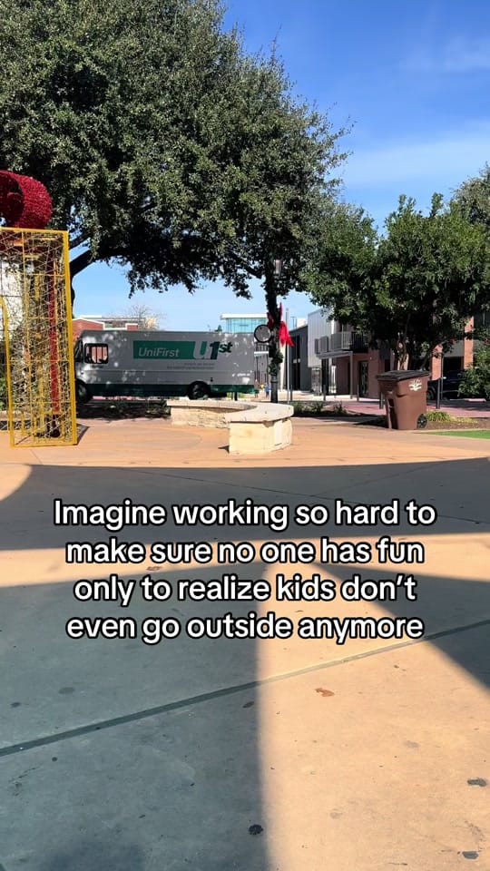 Post 8 by Aurora The Sage on TikTok (video)