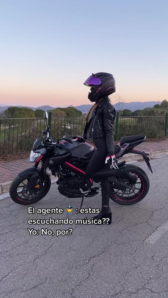 Post 10 by anna🫧🌸 on TikTok (video)