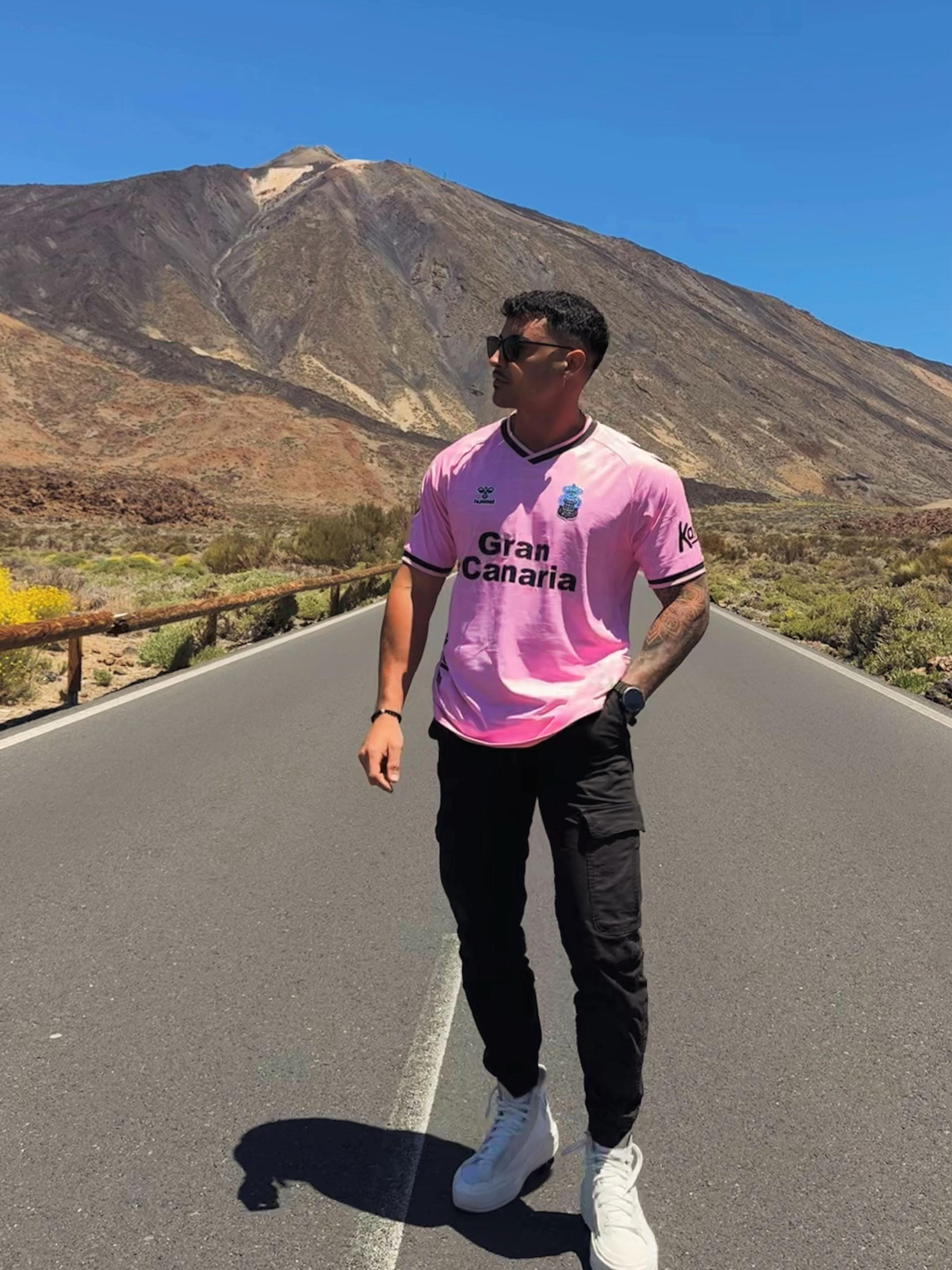 Post 2 by luismfernandez08 on TikTok (video)
