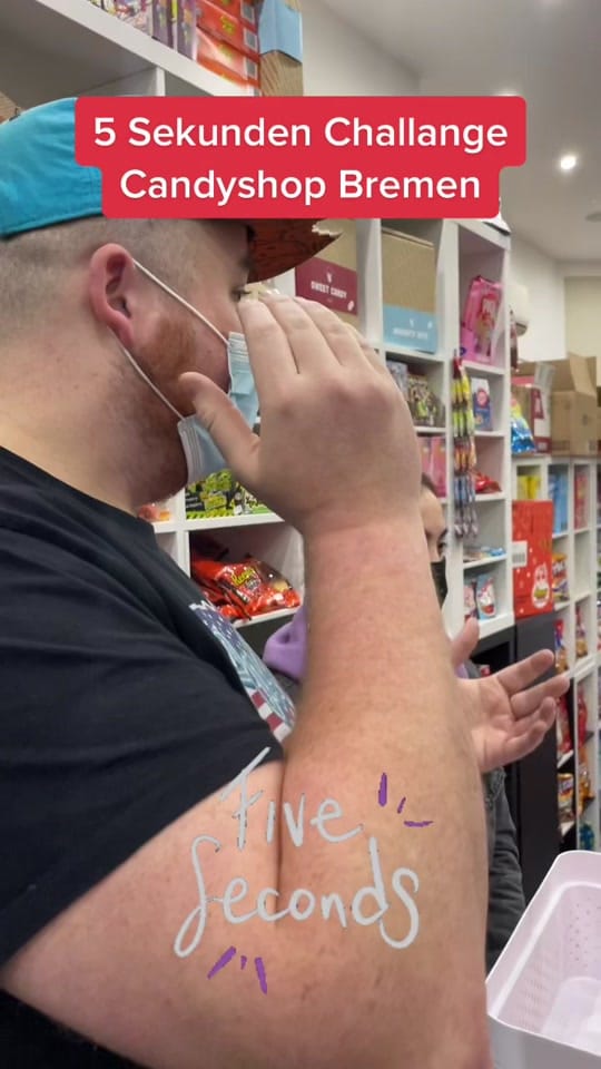 Post 9 by Candyshop Bremen on TikTok (video)
