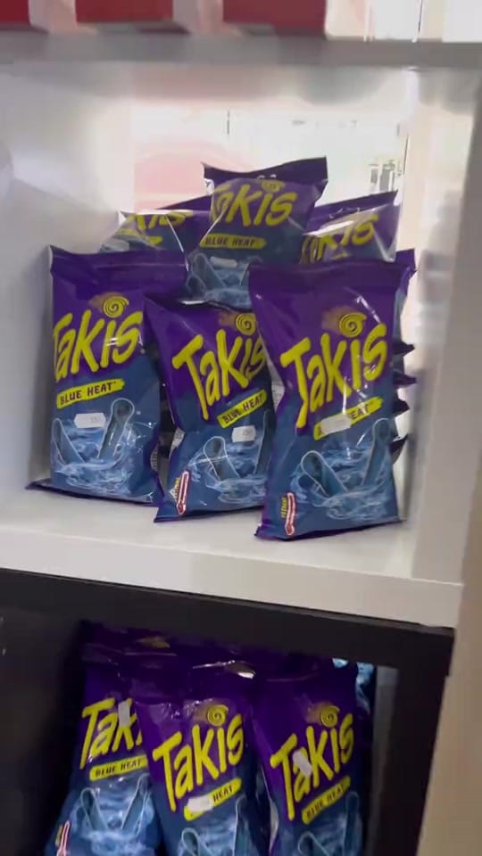 Post 4 by Candyshop Bremen on TikTok (video)