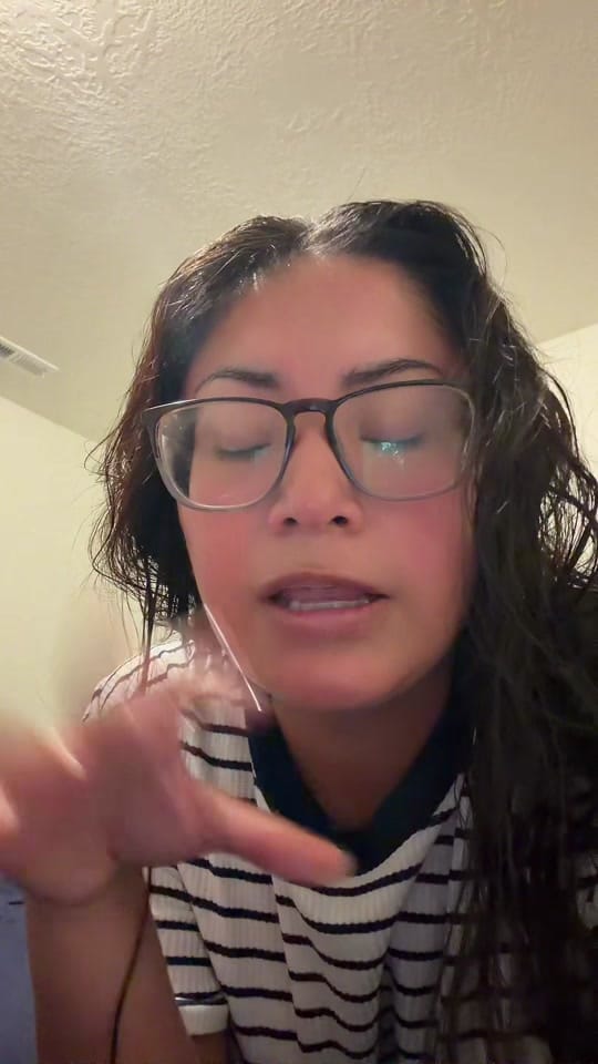 Post 6 by violetasandoval02 on TikTok (video)