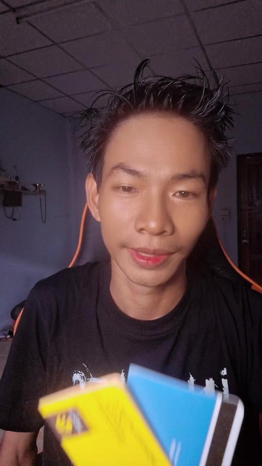 Post 2 by P.M.B Mobile Technolo on TikTok (video)