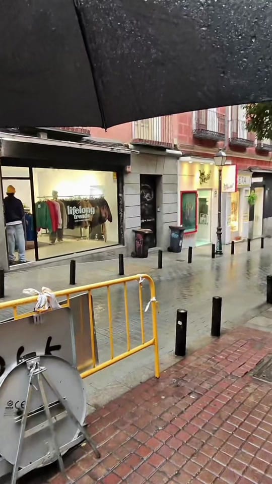 Post 1 by JOTA on TikTok (video)