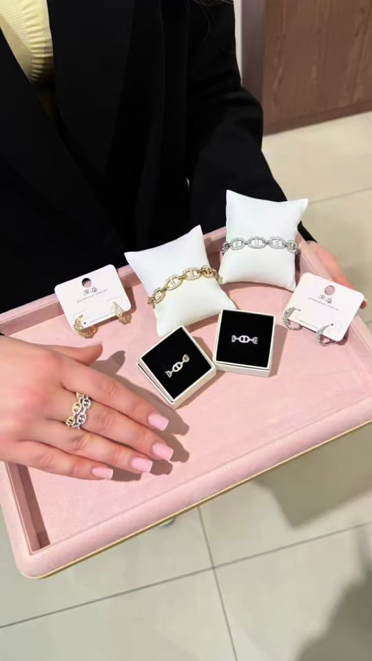 Post 6 by Hi-Life on TikTok (video)