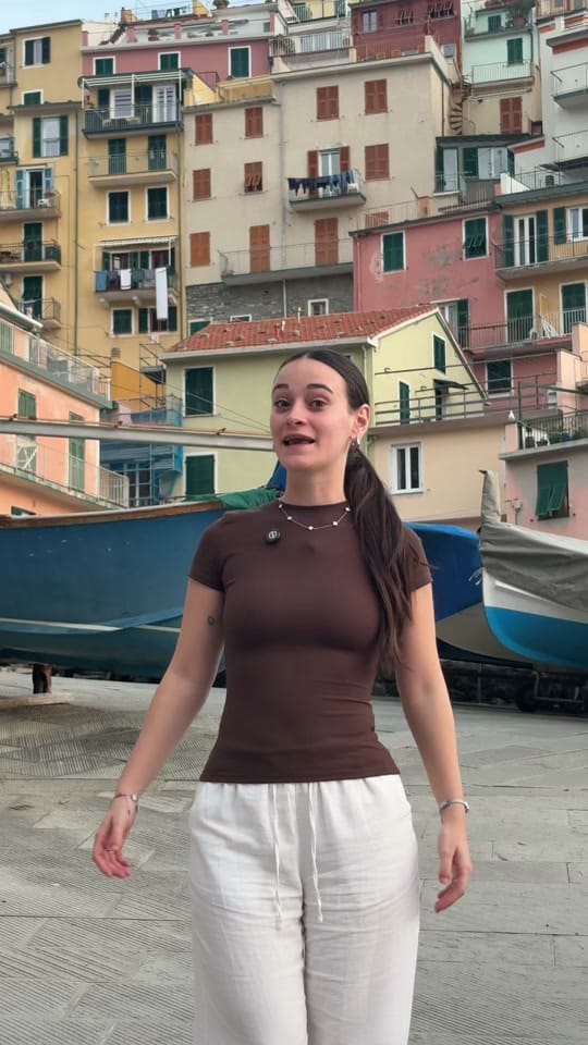 Post 10 by Silvia | UGC ESPAÑA🎀 on TikTok (video)