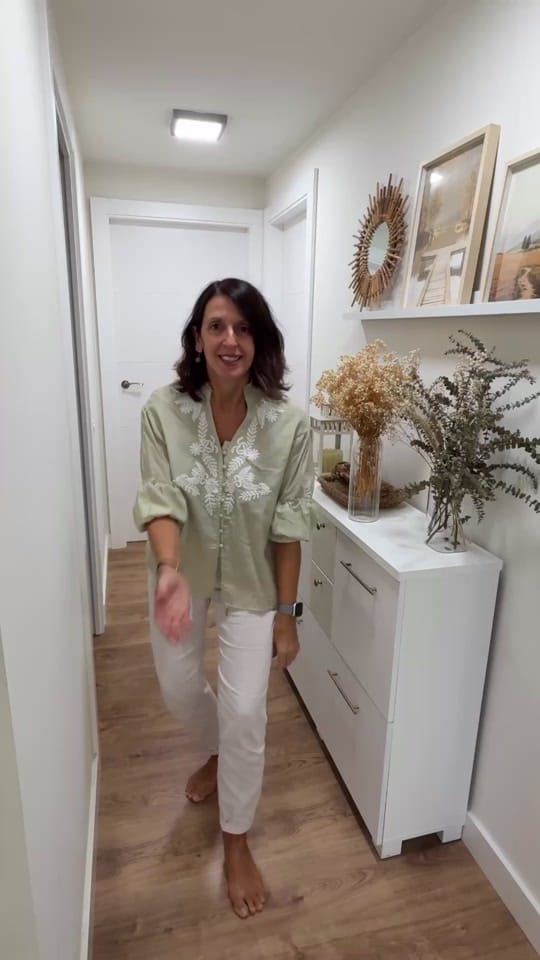 Post 10 by Conchi on TikTok (video)