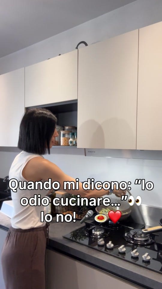 Post 2 by Marzyetta on TikTok (video)