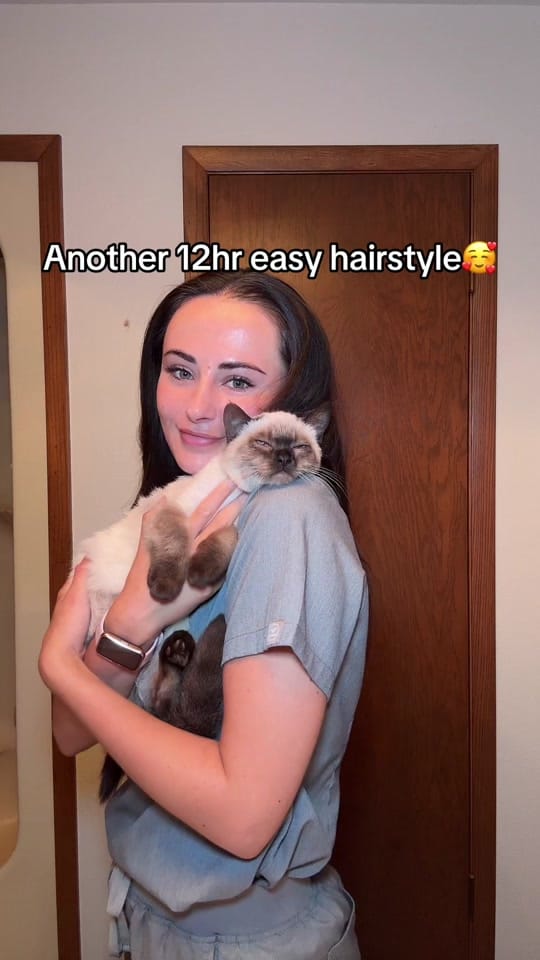 Post 9 by simidk18 on TikTok (video)