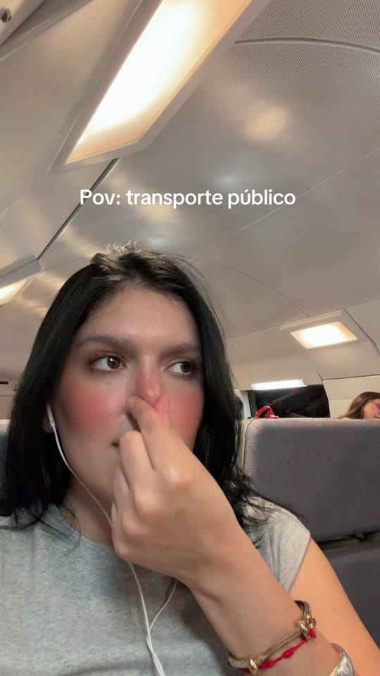 Post 7 by Julia on TikTok (video)