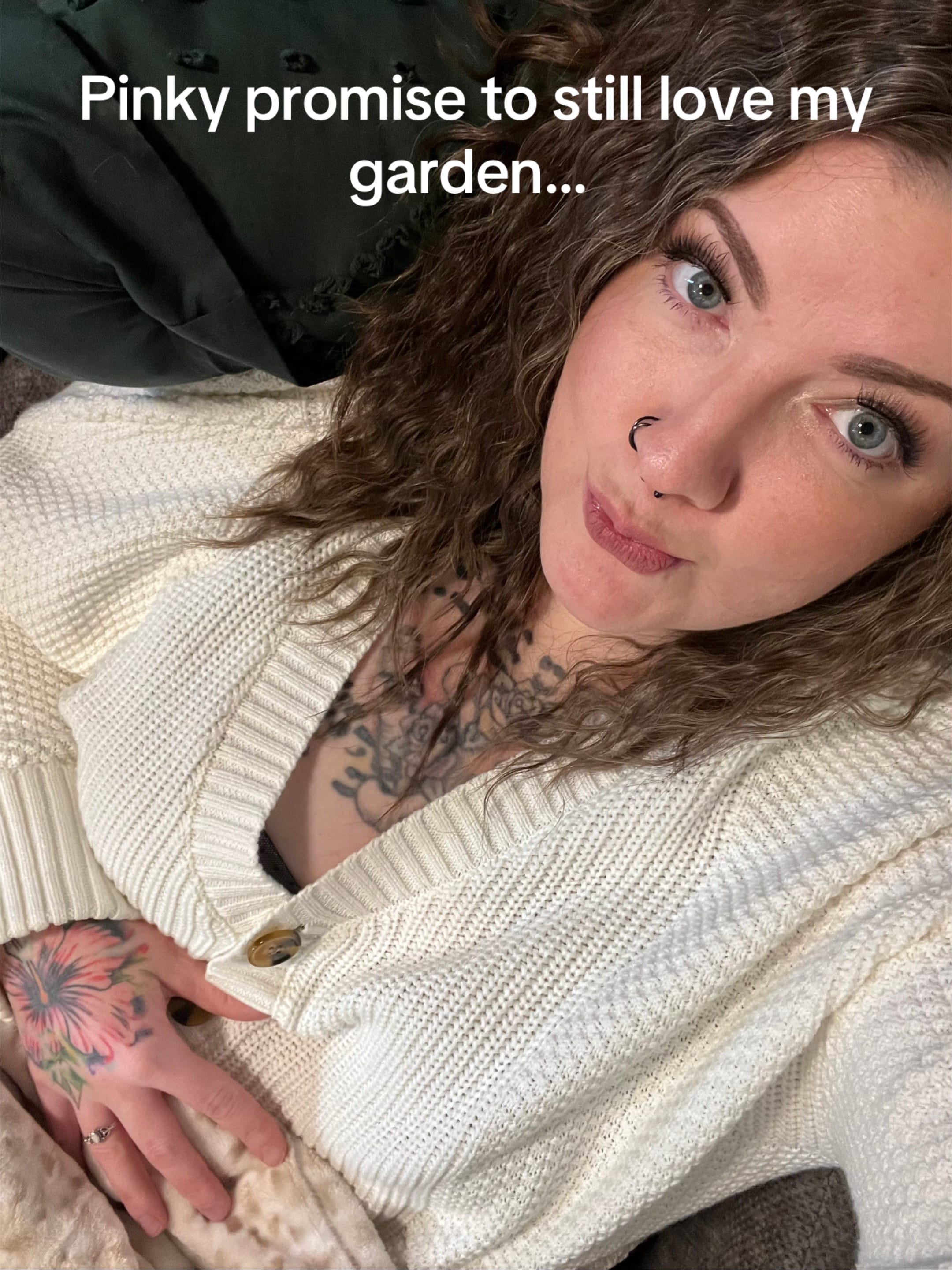 Post 8 by Carrie Read on TikTok (video)