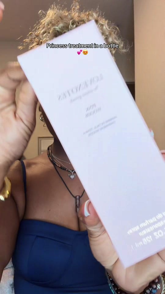 Post 2 by Essence of Vee 🔝 on TikTok (video)