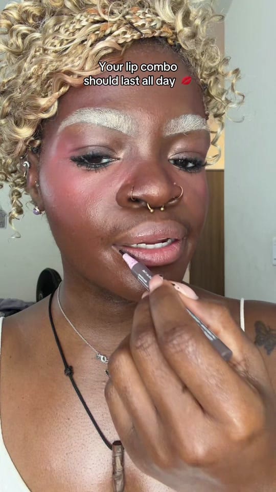Post 6 by Essence of Vee 🔝 on TikTok (video)