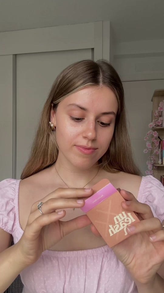 Post 1 by Meri Ascen 🎀 on TikTok (video)