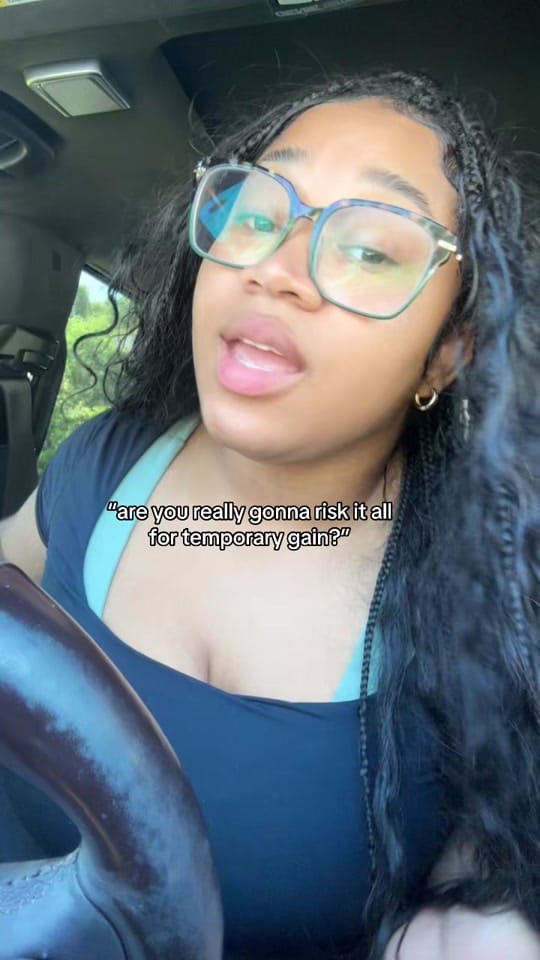 Post 6 by Tay on TikTok (video)