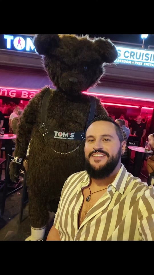 Post 2 by Ángel Defender Light on TikTok (video)
