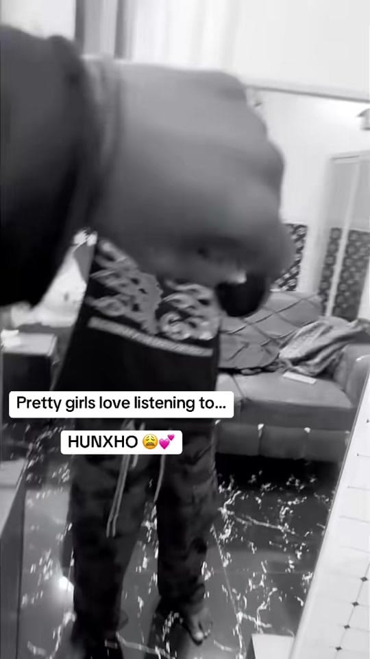 Post 2 by ♨️O T F♨️ on TikTok (video)