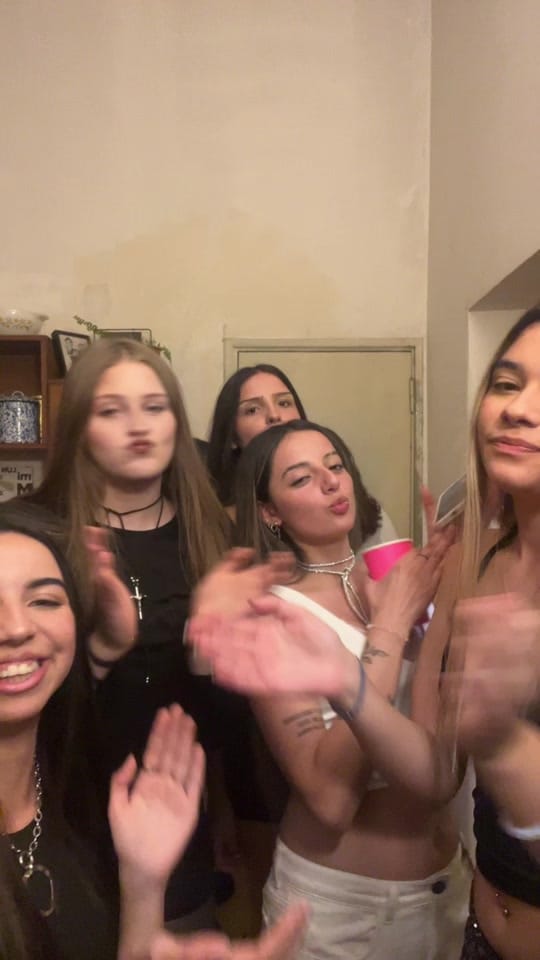 Post 4 by vale mior on TikTok (video)