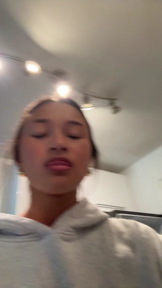 Post 5 by Chloe Potes on TikTok (video)
