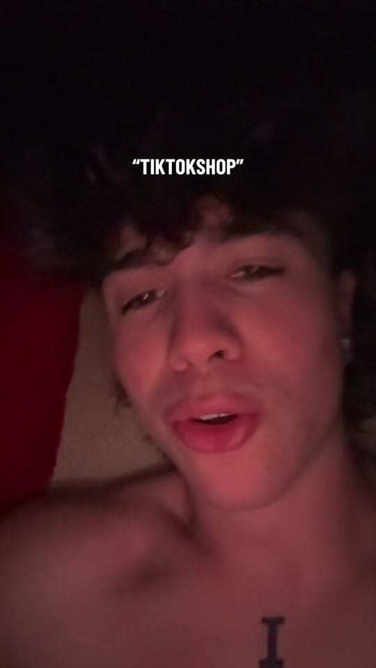 Post 10 by IKΣЯ on TikTok (video)