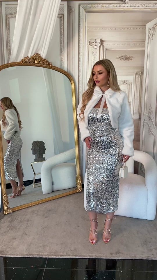 Post 3 by Fashion Style Glamour Outfits on TikTok (video)
