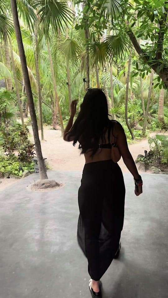 Post 2 by Nicole Nacif on TikTok (video)