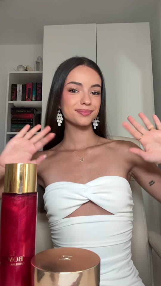 Post 3 by Alba Montero on TikTok (video)