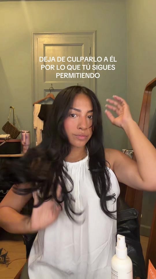 Post 2 by Karla con K on TikTok (video)