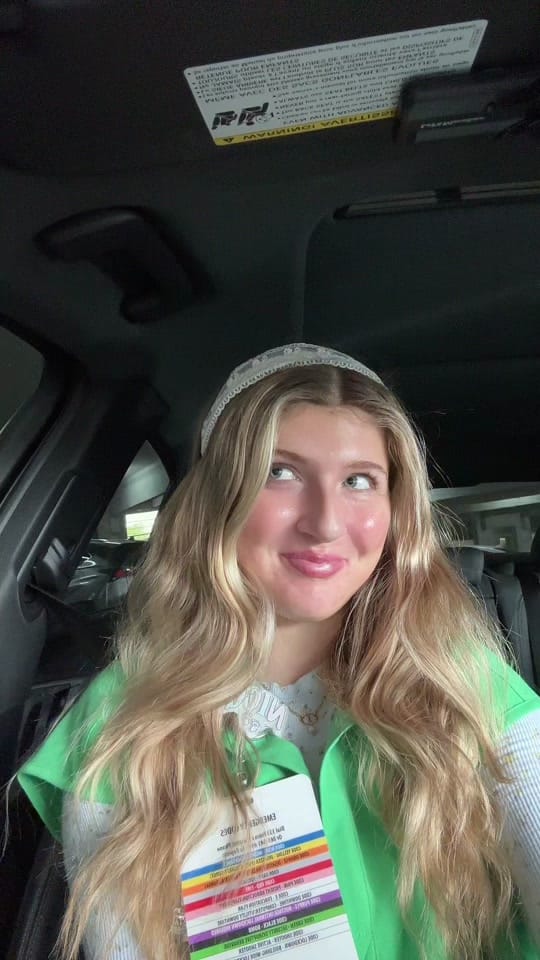 Post 2 by e m m a ! on TikTok (video)