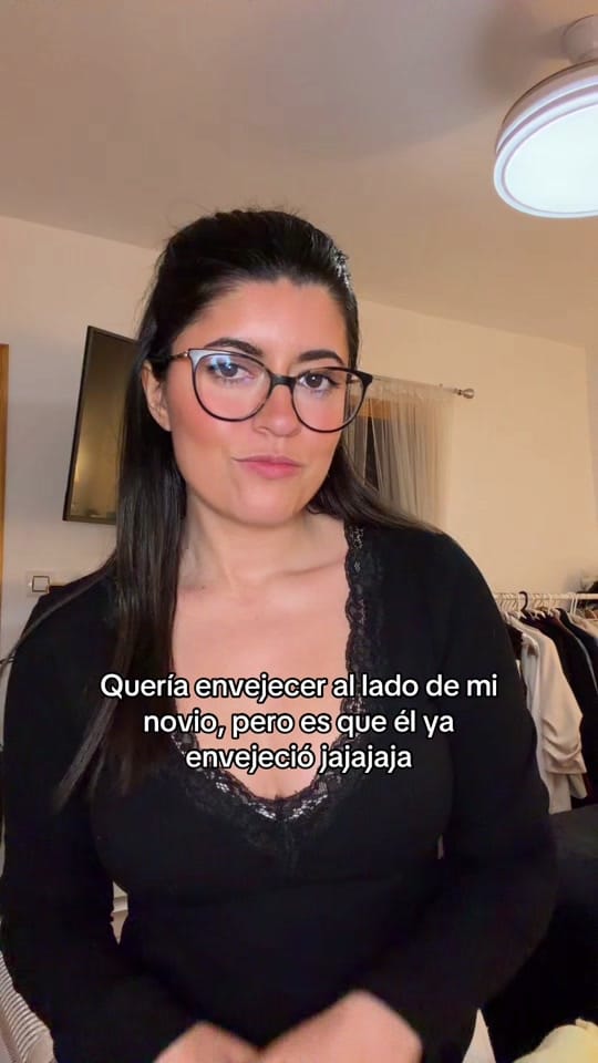 Post 4 by Alicia Morales on TikTok (video)