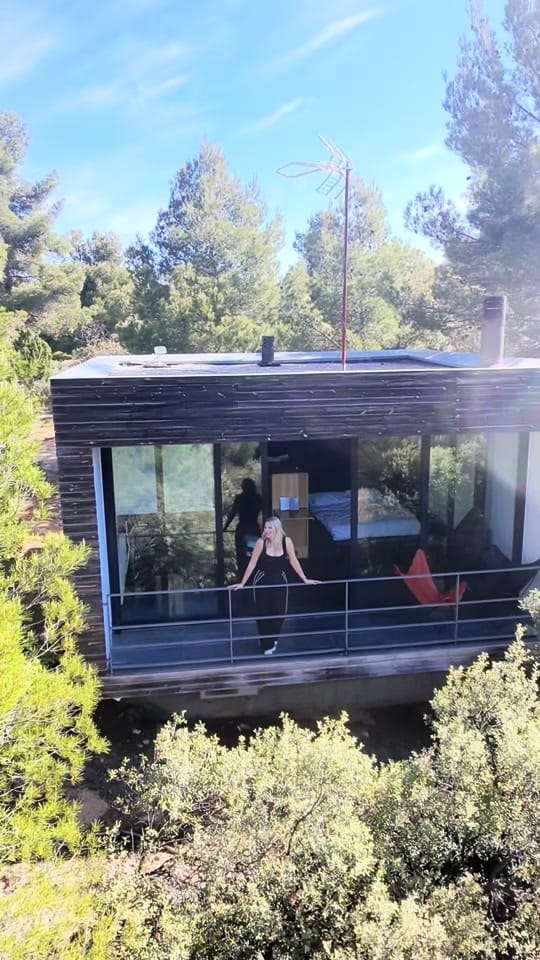 Post 4 by Carol on TikTok (video)
